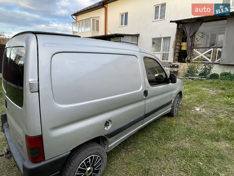 Грузовой фургон Peugeot Partner 2003 в Тернополе фото 7 Грузовой фургон Peugeot Partner 2003 в Тернополе