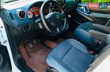 Мінівен Peugeot Partner 2010 в  фото 23 Мінівен Peugeot Partner 2010 в