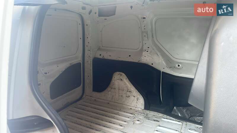 Грузовой фургон Peugeot Partner 2014 в Кривом Роге