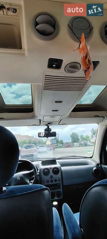 Минивэн Peugeot Partner 2006 в Ровно фото 10 Минивэн Peugeot Partner 2006 в Ровно