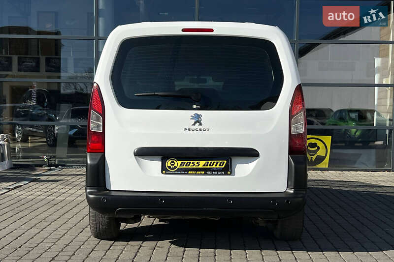 Грузовой фургон Peugeot Partner 2014 в Ивано-Франковске