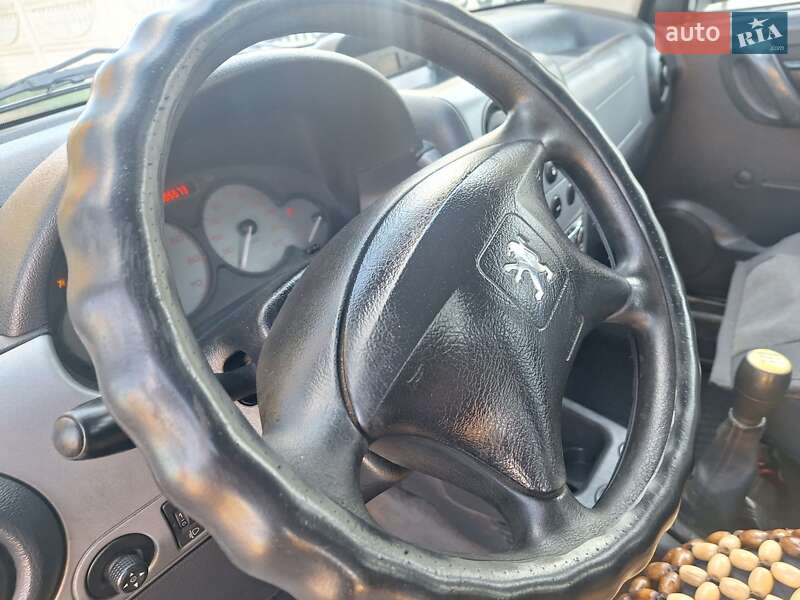Мінівен Peugeot Partner 2007 в Чернівцях фото 29 Мінівен Peugeot Partner 2007 в Чернівцях