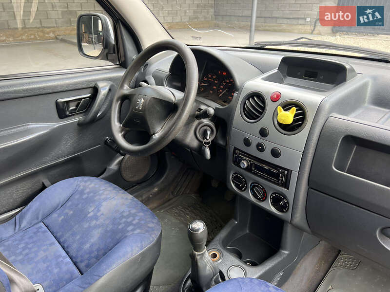 Минивэн Peugeot Partner 2009 в Кременце фото 7 Минивэн Peugeot Partner 2009 в Кременце