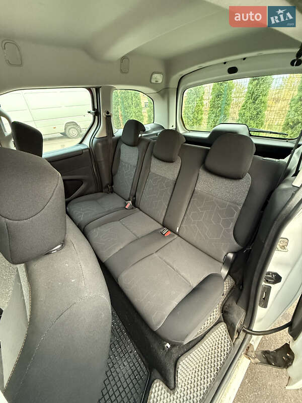 Минивэн Peugeot Partner 2018 в Ровно фото 12 Минивэн Peugeot Partner 2018 в Ровно