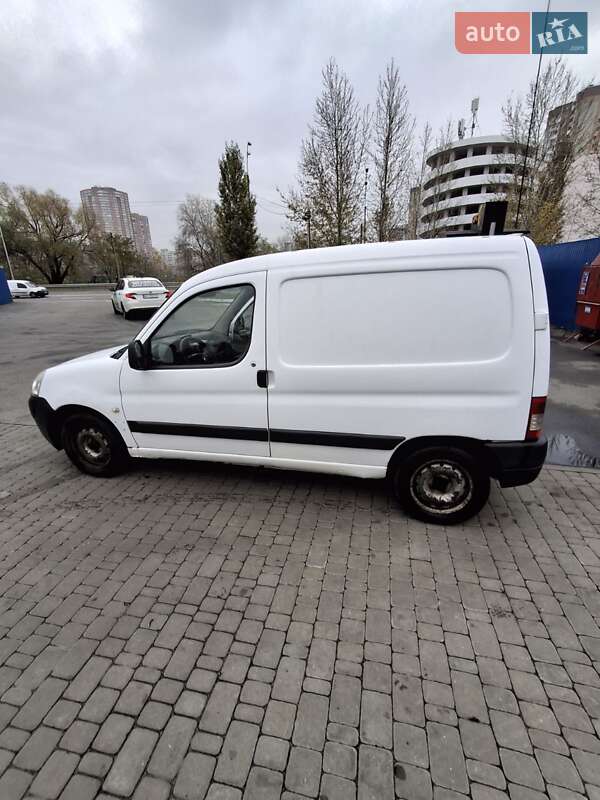 Грузовой фургон Peugeot Partner 2008 в Киеве