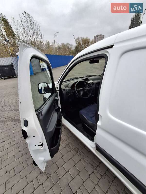 Грузовой фургон Peugeot Partner 2008 в Киеве