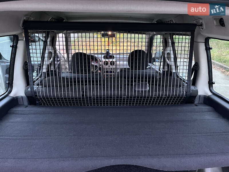 Мінівен Peugeot Partner 2007 в Києві