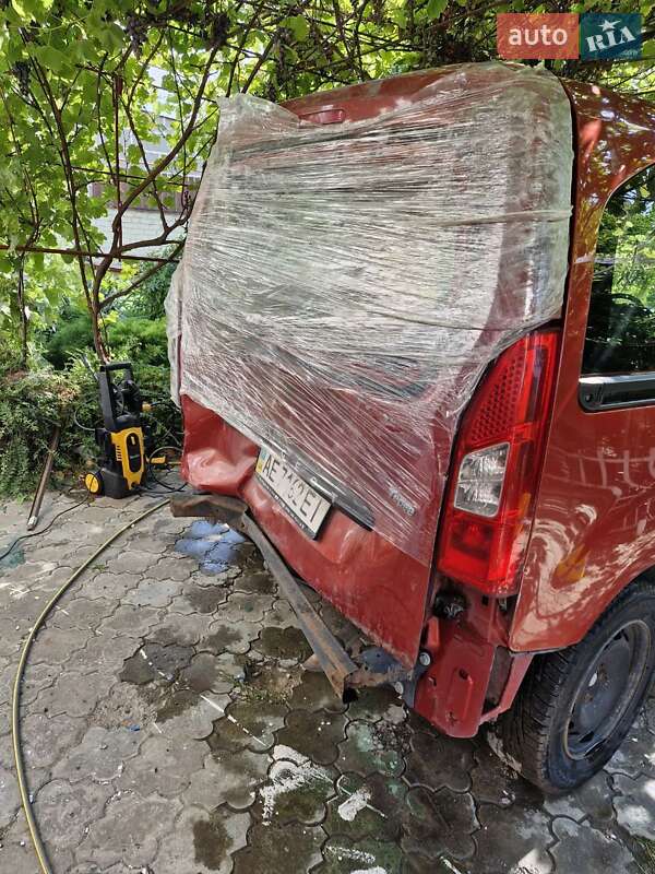 Минивэн Peugeot Partner 2010 в Днепре фото 7 Минивэн Peugeot Partner 2010 в Днепре