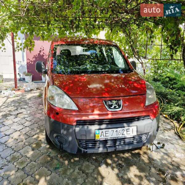 Минивэн Peugeot Partner 2010 в Днепре фото Минивэн Peugeot Partner 2010 в Днепре