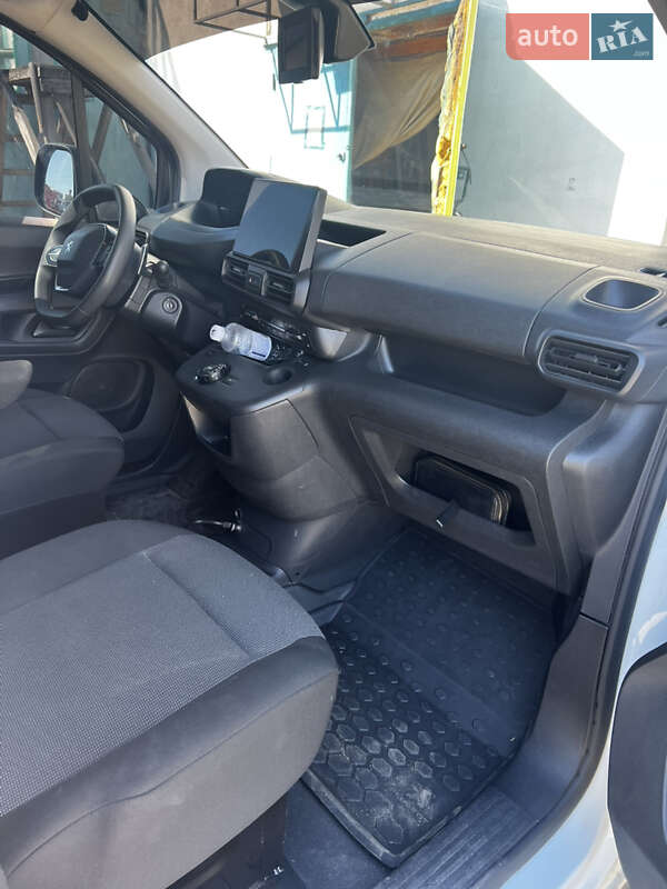 Грузовой фургон Peugeot Partner 2021 в Белой Церкви фото 5 Грузовой фургон Peugeot Partner 2021 в Белой Церкви