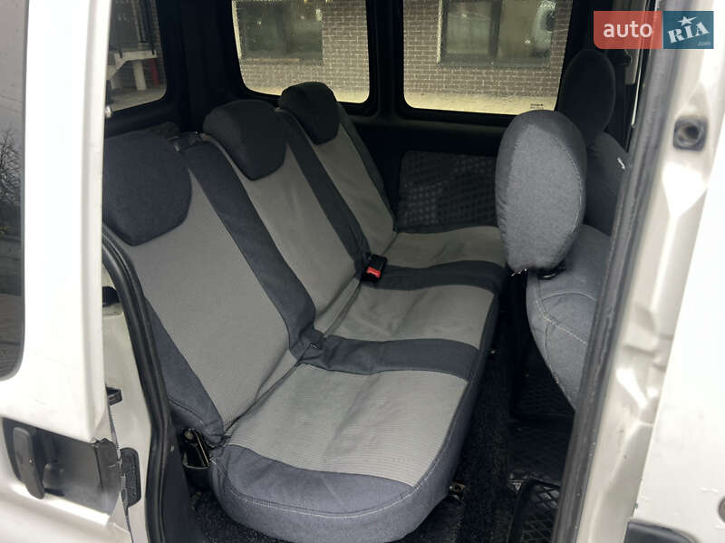 Мінівен Peugeot Partner 2007 в Жовкві