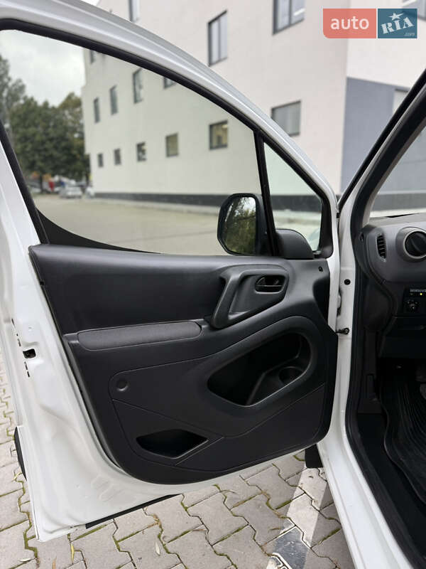 Мінівен Peugeot Partner 2009 в Хмельницькому фото 30 Мінівен Peugeot Partner 2009 в Хмельницькому