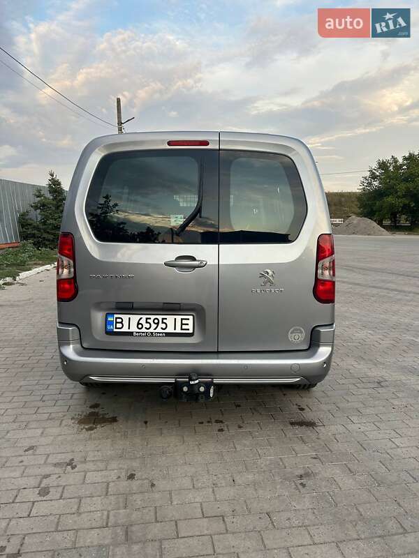 Вантажопасажирський фургон Peugeot Partner 2019 в Полтаві фото 8 Вантажопасажирський фургон Peugeot Partner 2019 в Полтаві