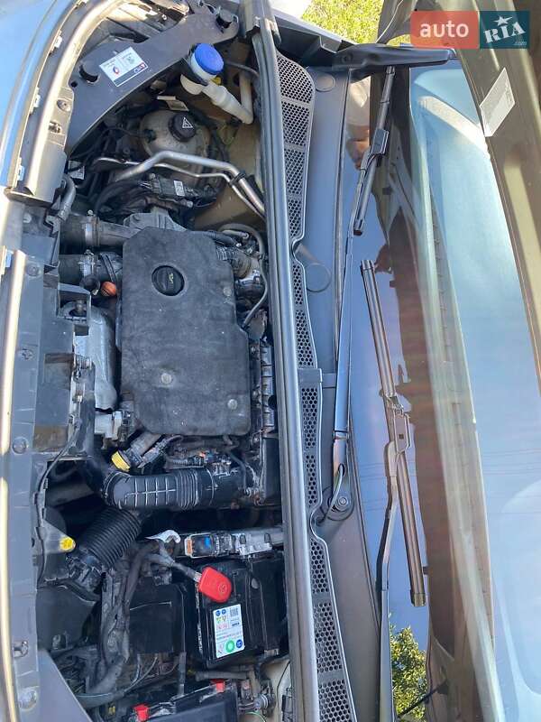 Вантажопасажирський фургон Peugeot Partner 2019 в Полтаві фото 17 Вантажопасажирський фургон Peugeot Partner 2019 в Полтаві