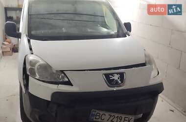Вантажний фургон Peugeot Partner 2011 в Львові