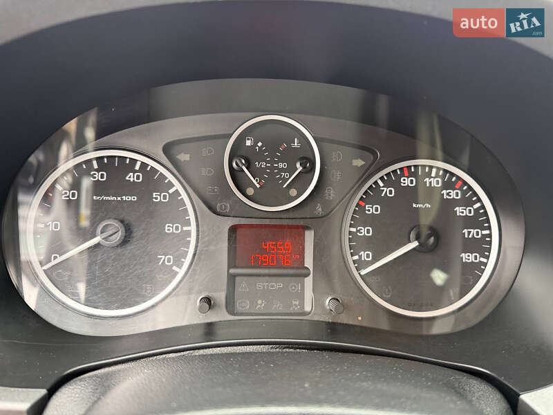 Мінівен Peugeot Partner 2016 в Коломиї фото 30 Мінівен Peugeot Partner 2016 в Коломиї