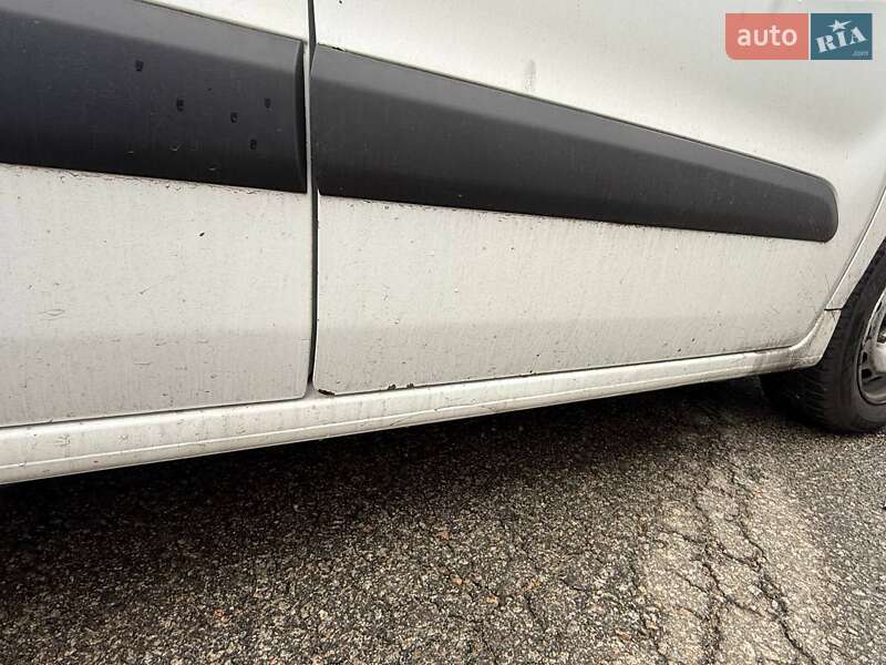 Минивэн Peugeot Partner 2017 в Киеве