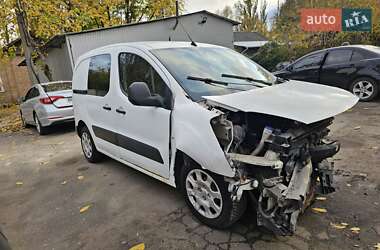 Вантажний фургон Peugeot Partner 2011 в Києві