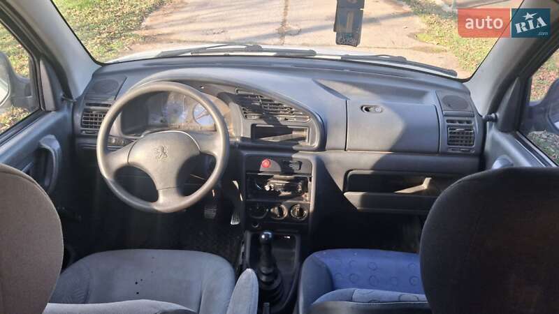 Грузовой фургон Peugeot Partner 2002 в Мукачево