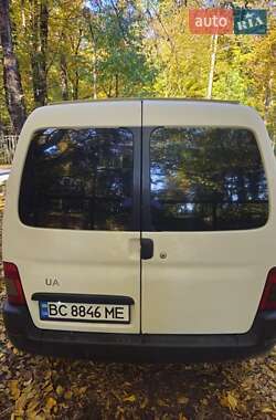 Вантажний фургон Peugeot Partner 1999 в Львові