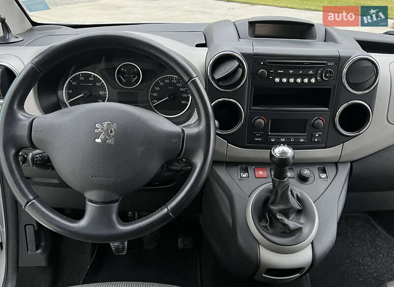 Мінівен Peugeot Partner 2011 в Луцьку