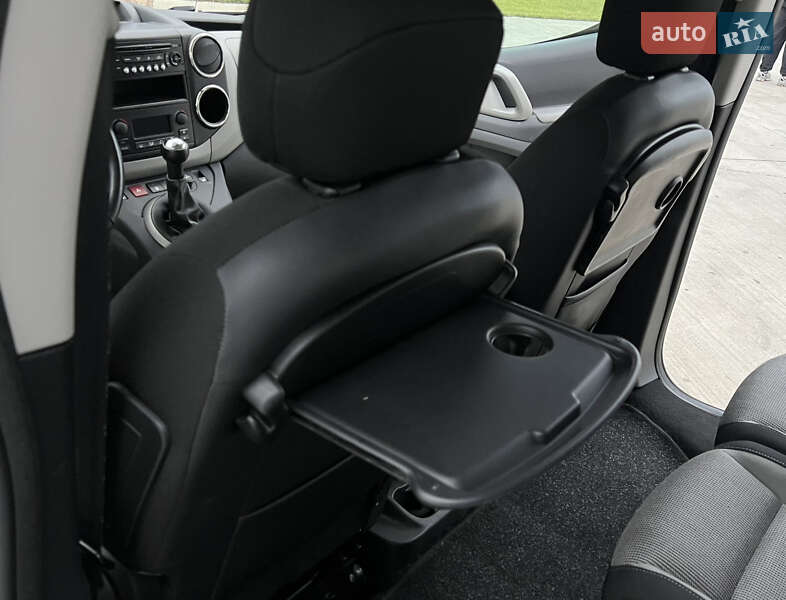 Мінівен Peugeot Partner 2011 в Луцьку