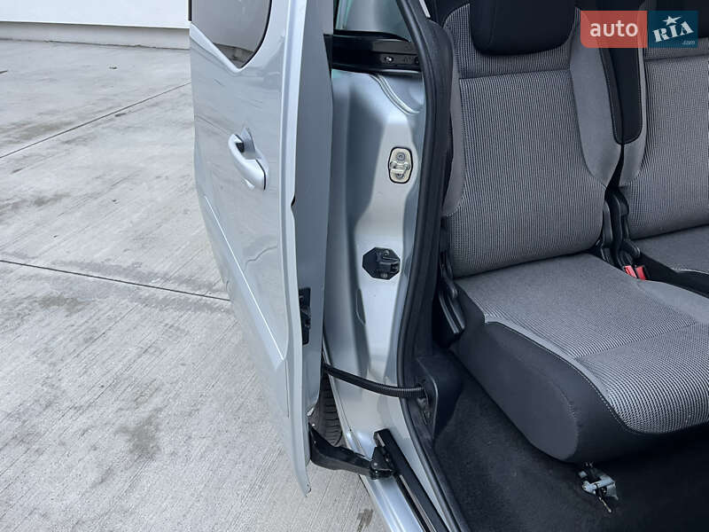 Мінівен Peugeot Partner 2011 в Луцьку