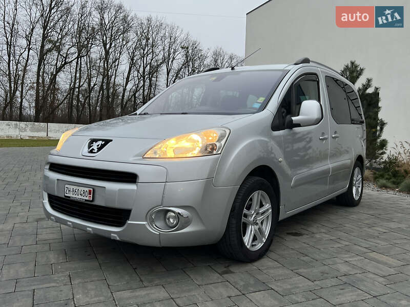 Мінівен Peugeot Partner 2011 в Луцьку