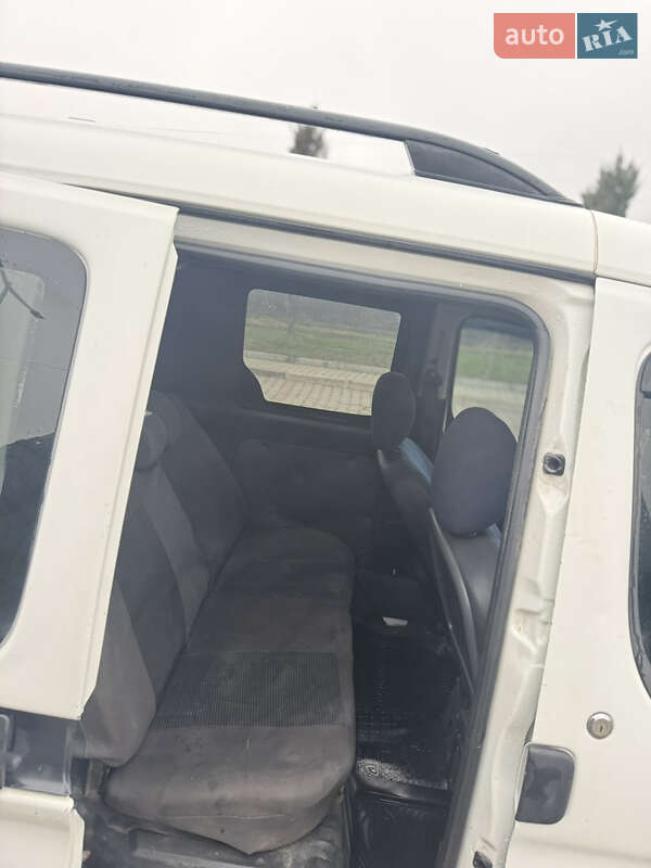 Минивэн Peugeot Partner 2004 в Красилове фото 6 Минивэн Peugeot Partner 2004 в Красилове