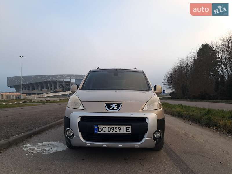 Минивэн Peugeot Partner 2010 в Львове фото 2 Минивэн Peugeot Partner 2010 в Львове