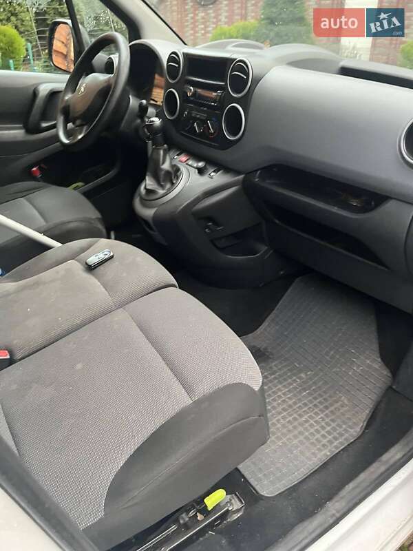 Грузовой фургон Peugeot Partner 2018 в Ровно