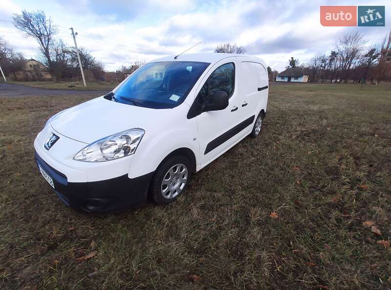 Вантажний фургон Peugeot Partner 2012 в Лохвиці фото 2 Вантажний фургон Peugeot Partner 2012 в Лохвиці