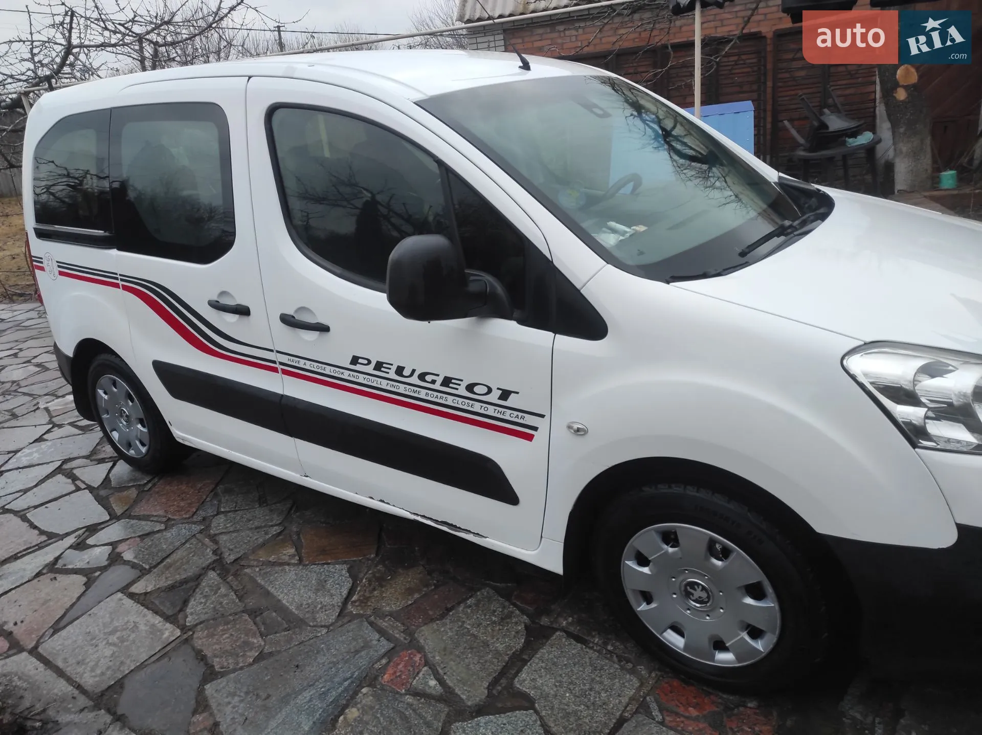 2011 Peugeot Partner - мініатюра 13