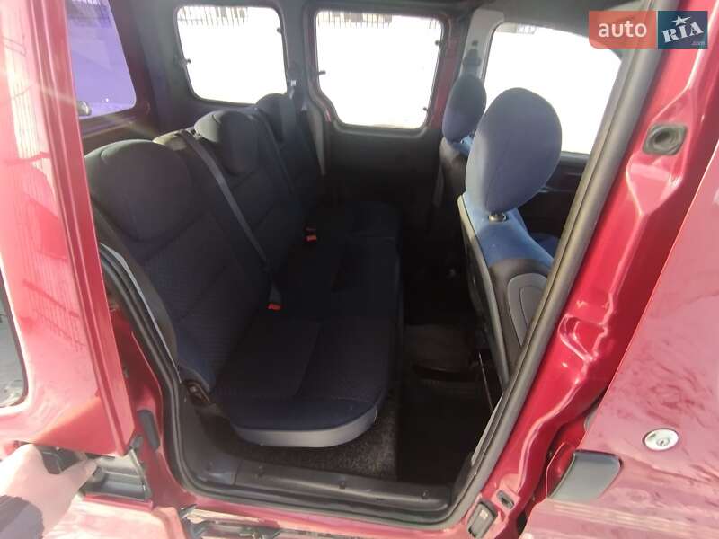 Мінівен Peugeot Partner 2004 в Тернополі фото 17 Мінівен Peugeot Partner 2004 в Тернополі