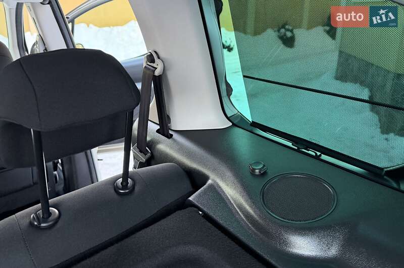 Минивэн Peugeot Partner 2017 в Львове