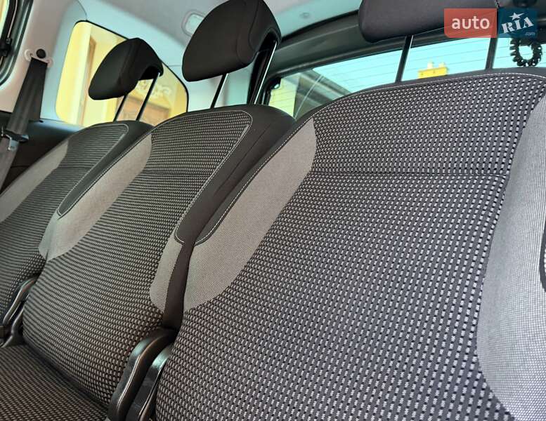 Минивэн Peugeot Partner 2017 в Львове