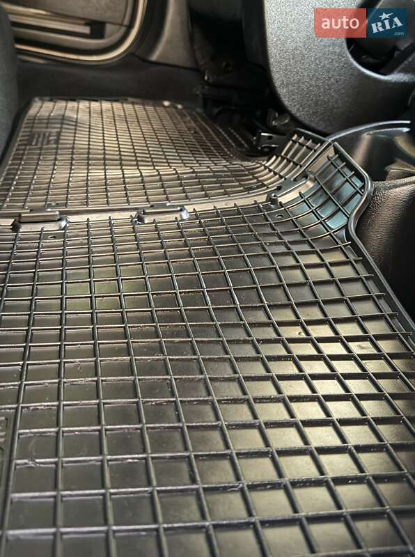 Минивэн Peugeot Partner 2017 в Львове