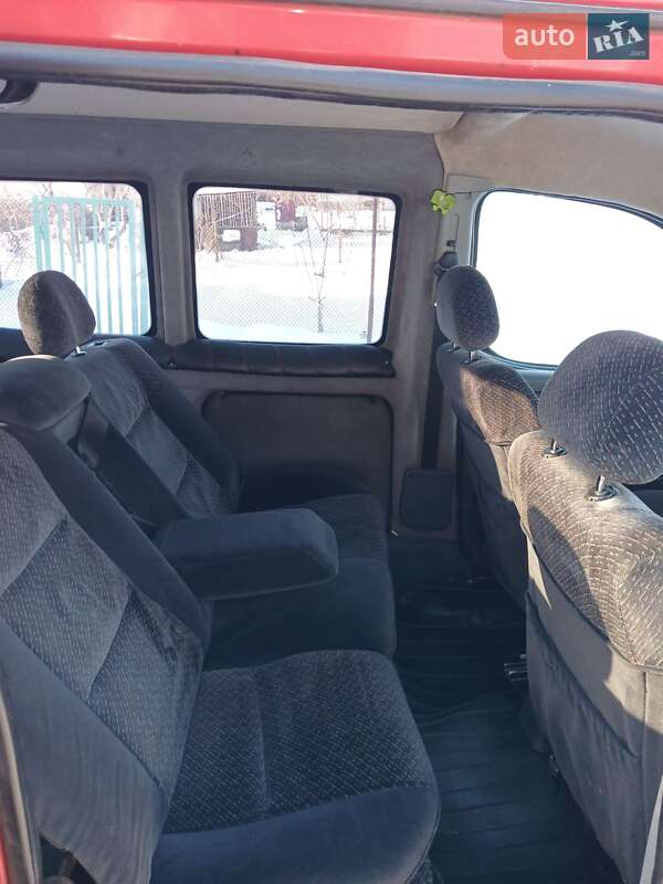Минивэн Peugeot Partner 2000 в Судовой Вишне