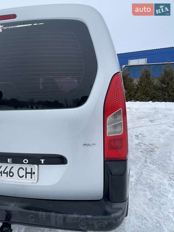 Минивэн Peugeot Partner 2009 в Хмельнике