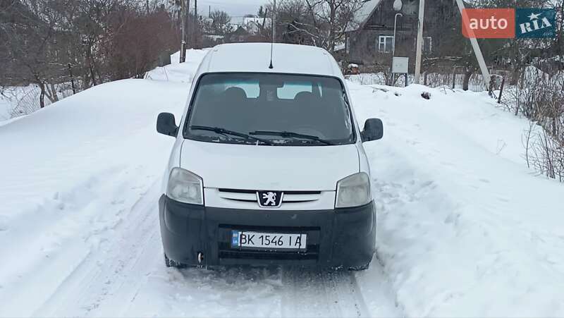 Минивэн Peugeot Partner 2004 в Сарнах