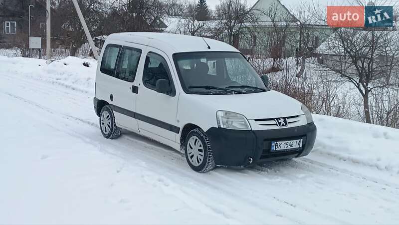 Минивэн Peugeot Partner 2004 в Сарнах