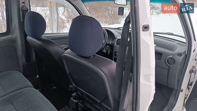 Минивэн Peugeot Partner 2004 в Сарнах