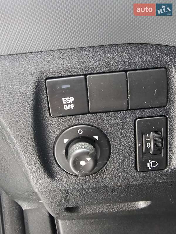 Минивэн Peugeot Partner 2011 в Киеве