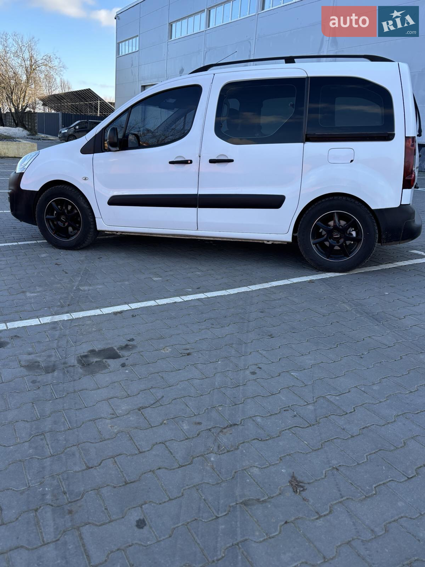 2017 Peugeot Partner - мініатюра 7