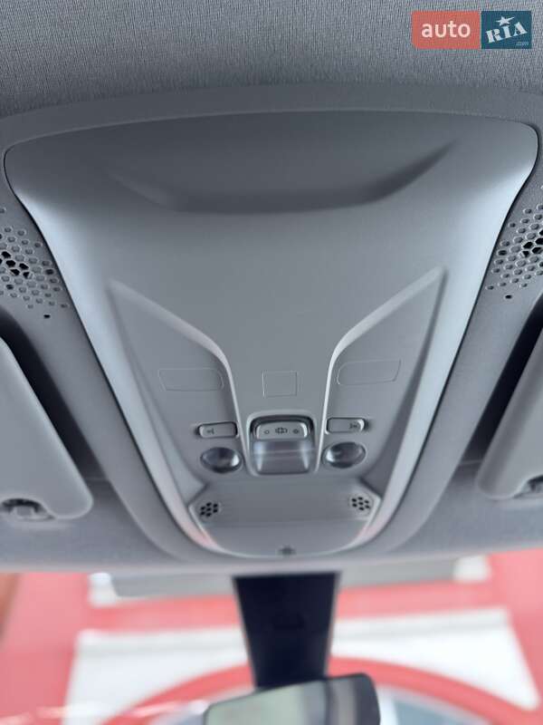 Вантажний фургон Peugeot Partner 2019 в Рівному