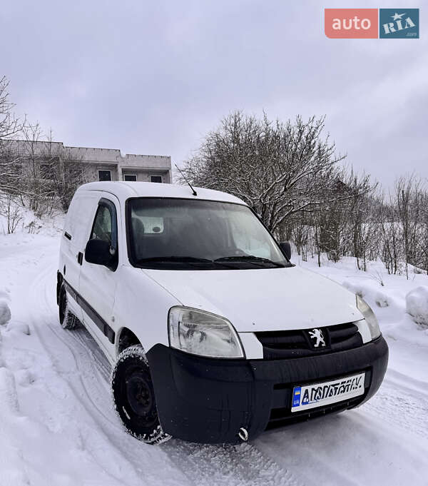 Грузовой фургон Peugeot Partner 2007 в Тернополе
