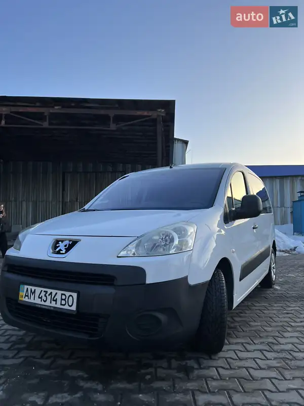 Peugeot Partner 2009 VIN VF37B9HTC9J135240 фото оголошення 2 з 65