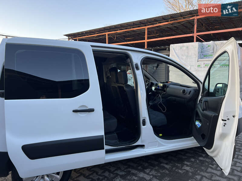 Минивэн Peugeot Partner 2009 в Житомире