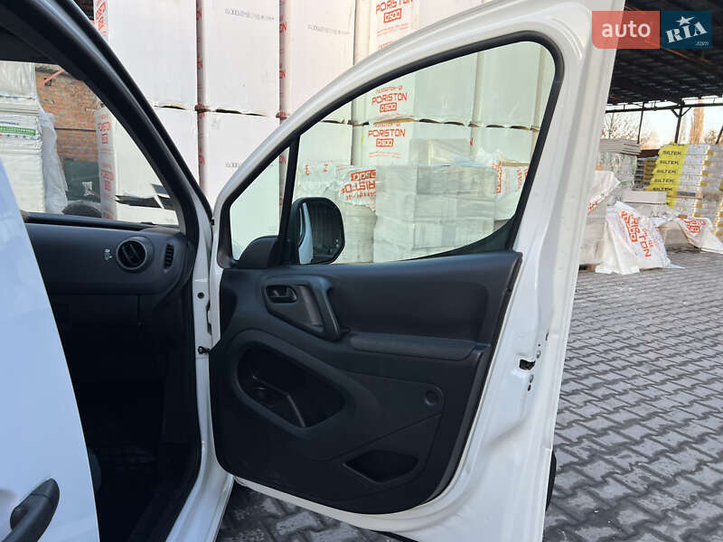 Минивэн Peugeot Partner 2009 в Житомире