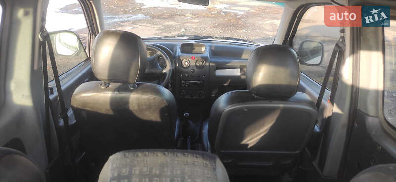 Минивэн Peugeot Partner 2003 в Баре фото 7 Минивэн Peugeot Partner 2003 в Баре